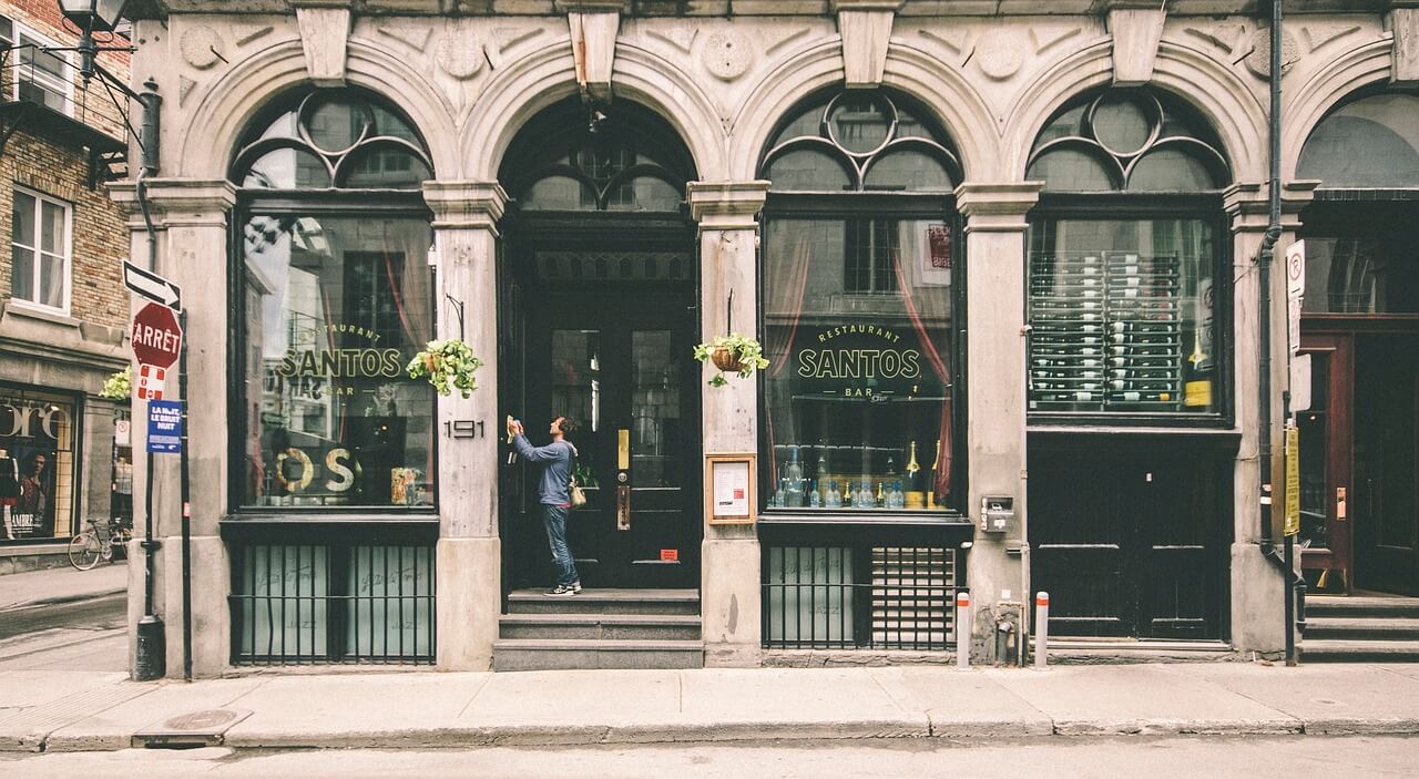 comment créer une vitrine attractive pour votre restaurant